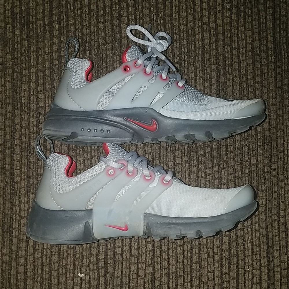 Boys Nike Running Shoes
